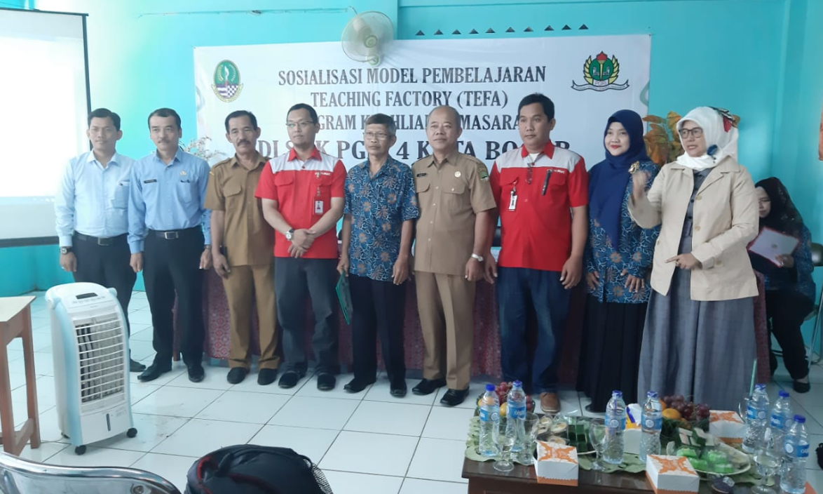 SMKN 1 Bogor Sosialisasikan Program Teaching Factory